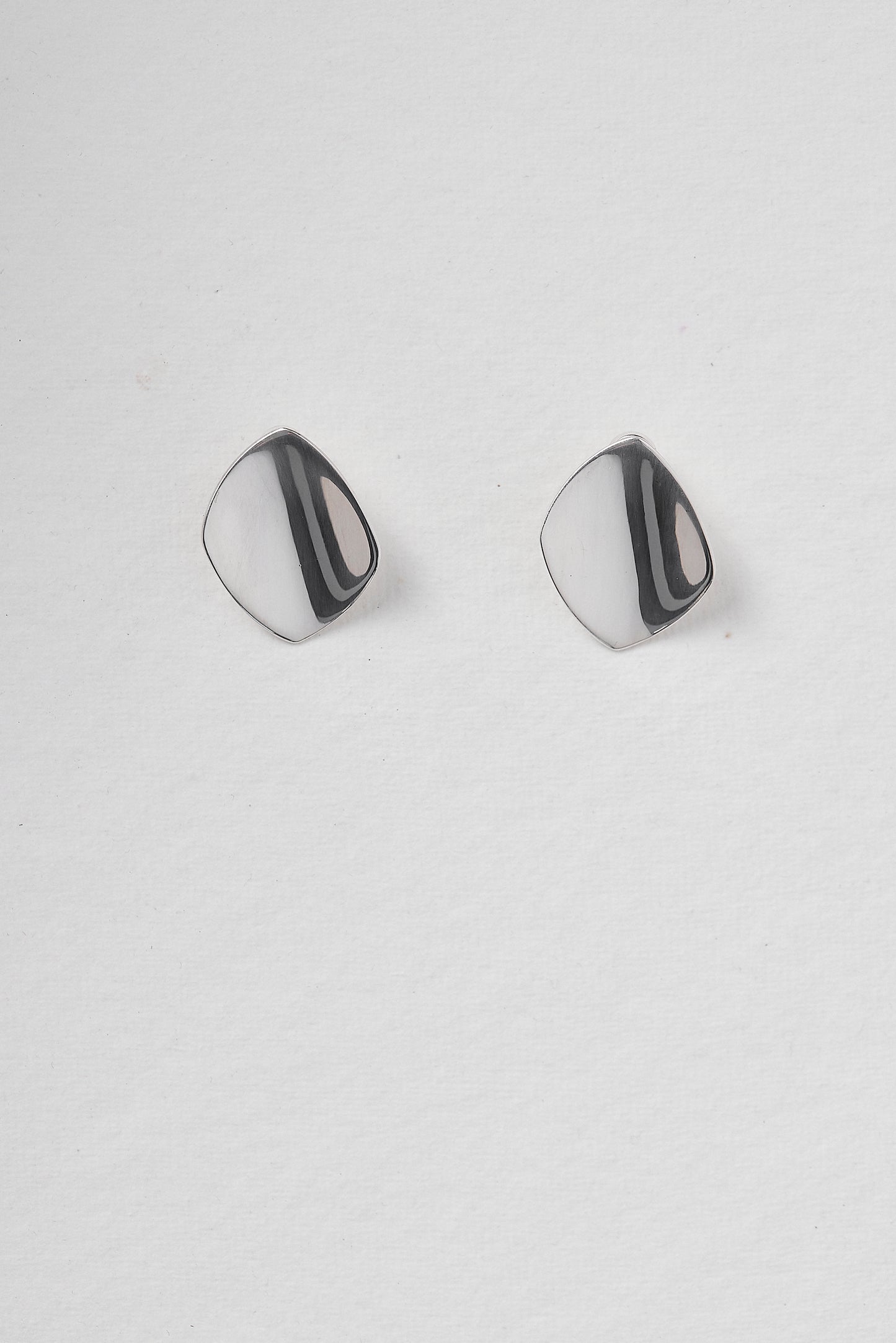 Hereu Clip Earrings
